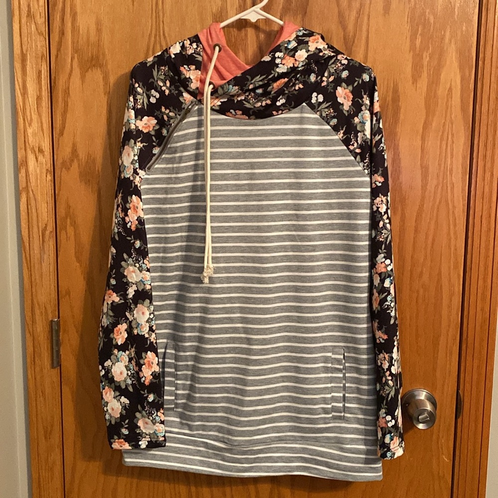 NWT Vanilla Bay Double Hooded Sweatshirt